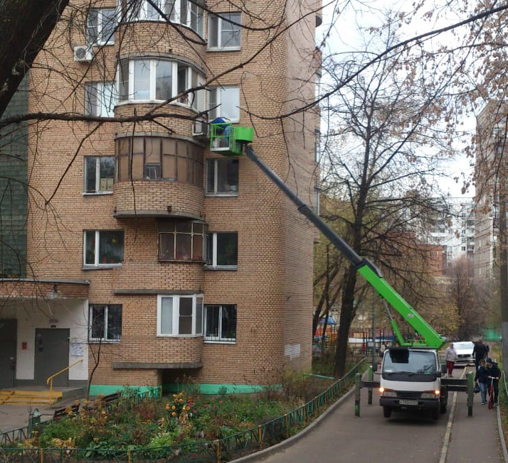 Монтаж внешнего блока с вышки